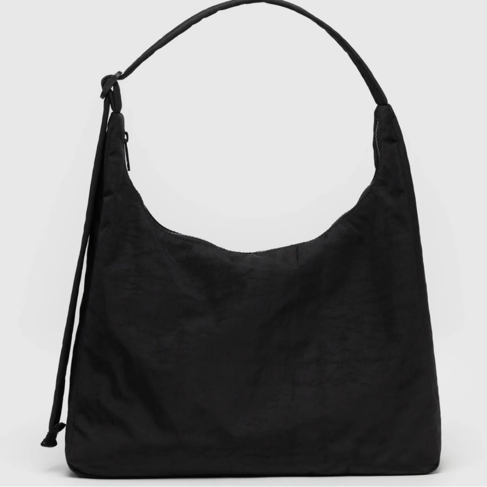 BAGGU | Nylon Shoulder Bag